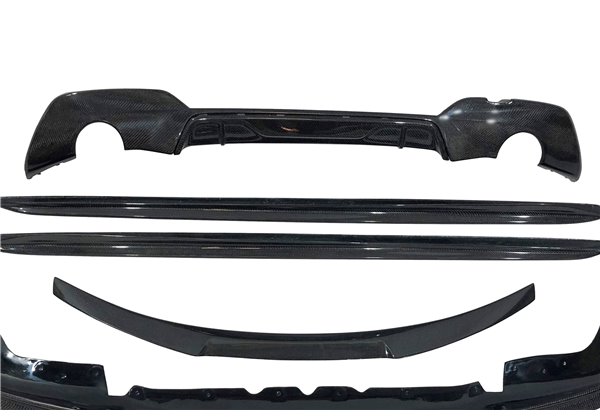 Kit De Carrocería BMW G20 look Performance Carbono