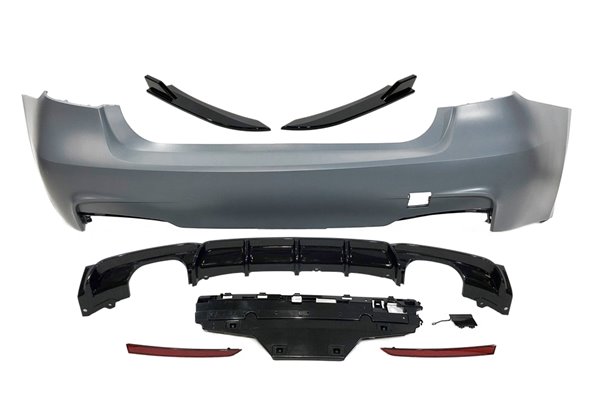 Paragolpes Trasero BMW F30 Look M Performance 2 Salidas doble  Punteras