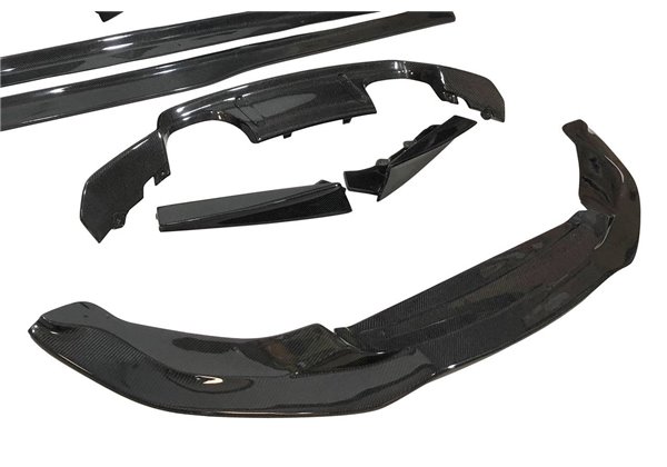 Kit De Carrocería BMW F80 / F82 Carbono
