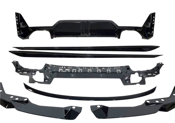 Kit De Carrocería BMW G20 / G21 LCI Look M Performance Brillante Negro