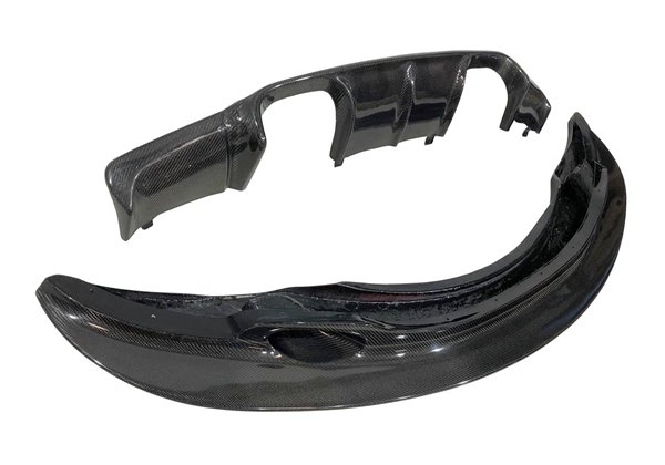 Kit De Carrocería BMW E92 / E93 Look M3 Carbono