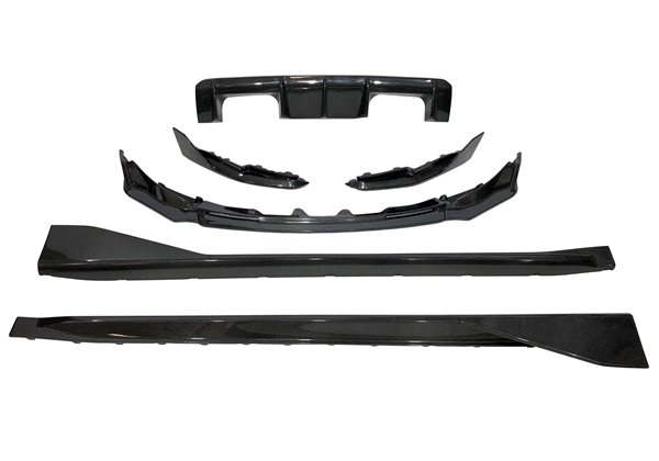 Kit De Carrocería BMW G80 / G82 Carbono