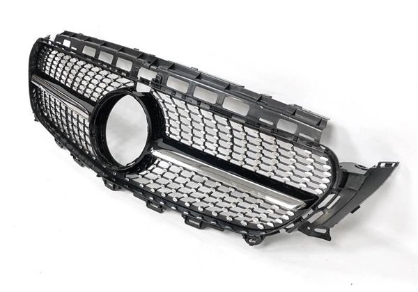 Parrilla Mercedes W213 / S213 / C238 Diamond Con Cámara