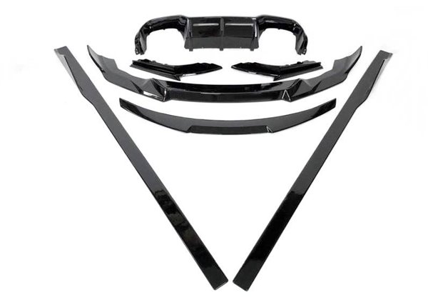 Kit De Carrocería BMW F87 Brillante Negro
