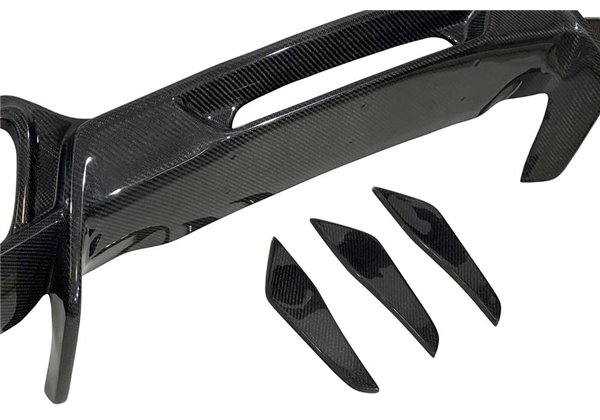 Difusor Trasero Mercedes R190 Coupe Look AMG GT Carbono