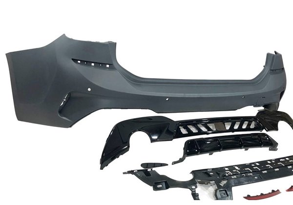 Paragolpes Trasero BMW G21 Look Performance