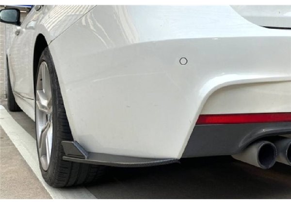 Punteras traseras BMW F30 2013-2019 Look M-Tech Negro Brillo