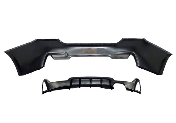 Paragolpes Trasero BMW F32 / F33 / F36 Look M Performance 1 Salida doble