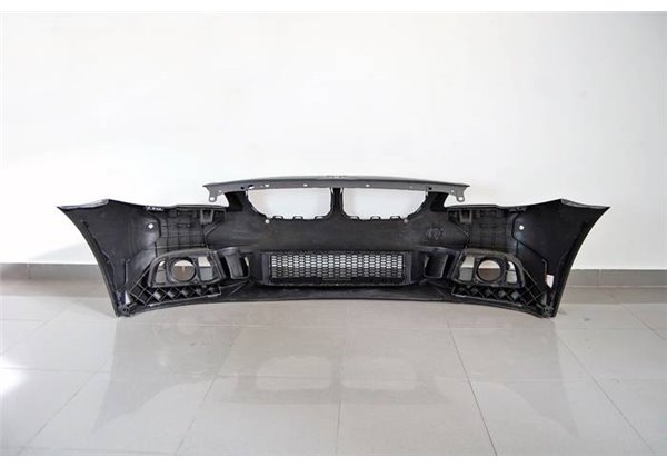 Paragolpes Delantero BMW F10 / F11 / F18 2010-2016 Look M-Tech