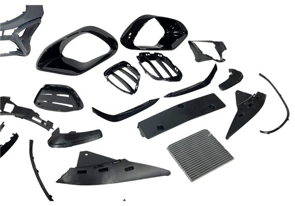 Paragolpes Delantero Mercedes W118 / C118 CLA 2023+ Sedan/Shooting Brake  Look A45