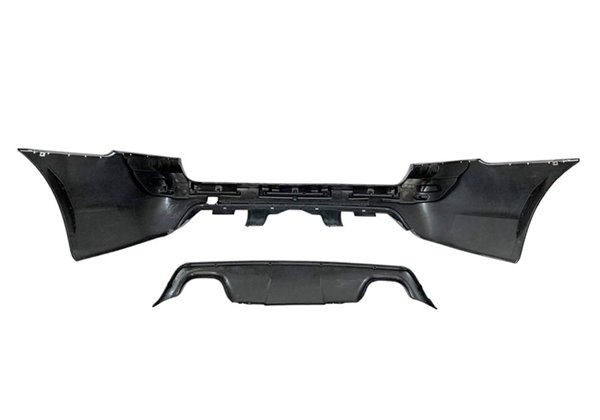 Paragolpes Trasero BMW E61 Look M 2 Salidas ABS