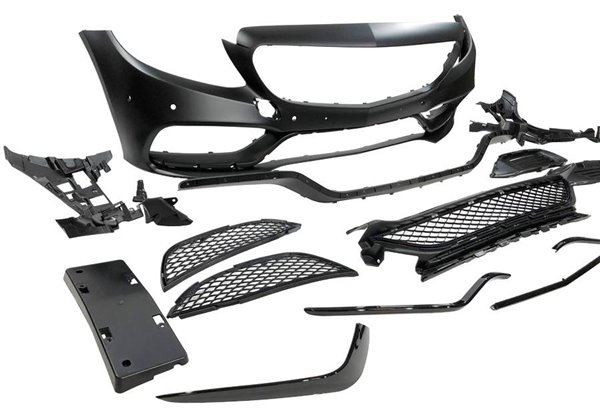 Paragolpes Delantero Mercedes W205 2014-2018 Coupe / 4P / SW look AMG C63