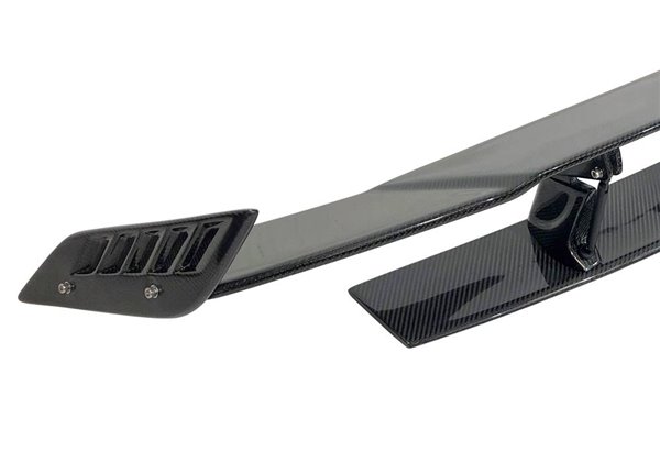 Alerón Mercedes R190 Coupe Look AMG GT Carbono