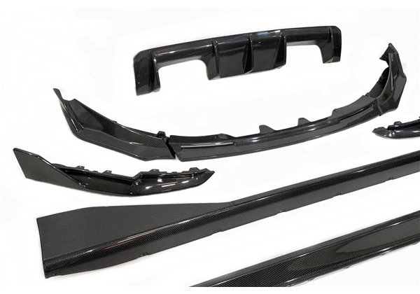 Kit De Carrocería BMW G80 / G82 Carbono