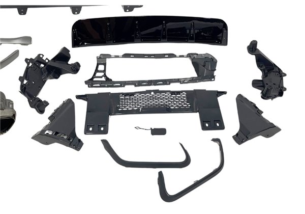 Kit De Carrocería Mercedes X254 GLC 2023+ Coupe look AMG GLC63