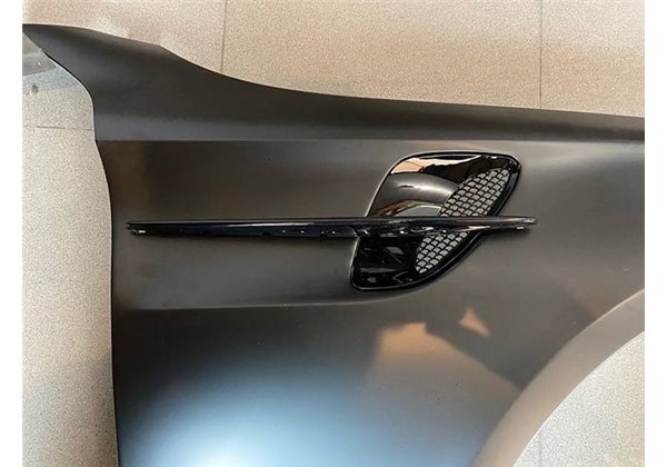 Aletas MERCEDES W205 2014-2021 4P/COUPE/ESTATE Look GT Metal