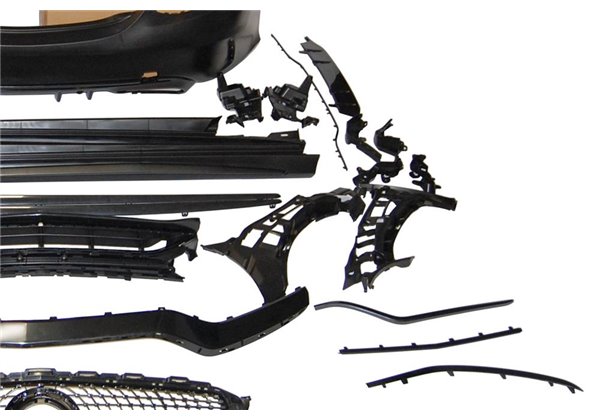 Kit De Carrocería Mercedes W205 4P 2014-2021 Look C63 2019 Diamond