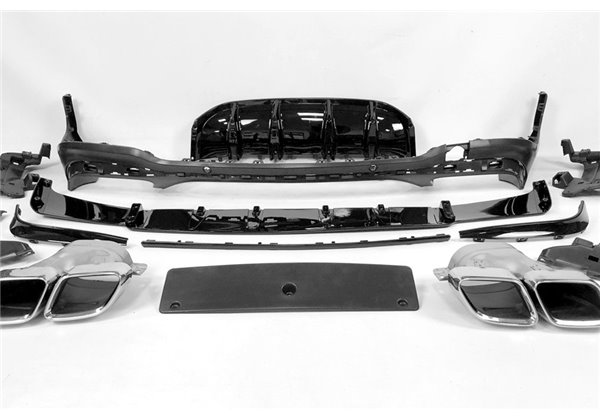 Kit De Carrocería Mercedes X253 GLC 2020+ Look AMG GLC63