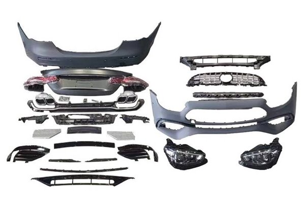 Kit De Carrocería Mercedes W213 2016-2019 look E63S Actualizado a versión 2020