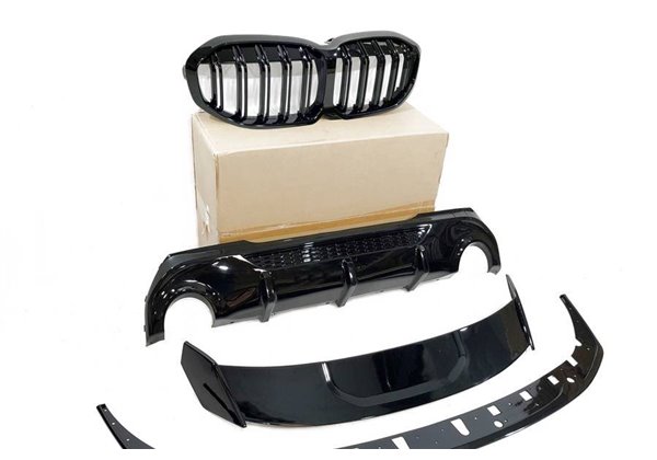 Kit De Carrocería BMW F40 Look M Performance Negro Brillante