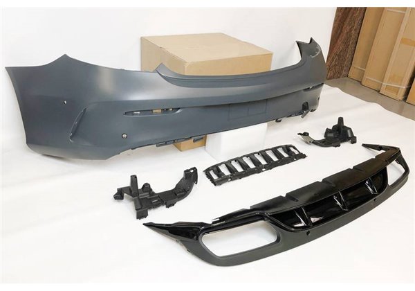 Paragolpes Trasero Mercedes W205 Coupe 14-18 / 19+ Look E53