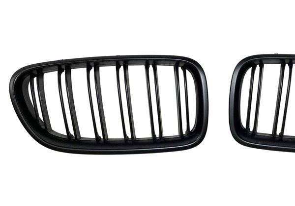 Parrilla BMW F10 / F11 2010-2012 Black Mate