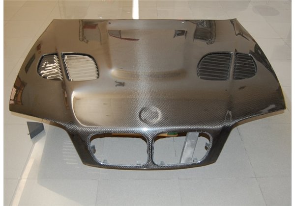 Capó Carbono BMW E46 '98-01 4P Look M3 GTR