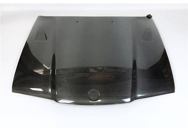 Capó Carbono BMW E36 4P