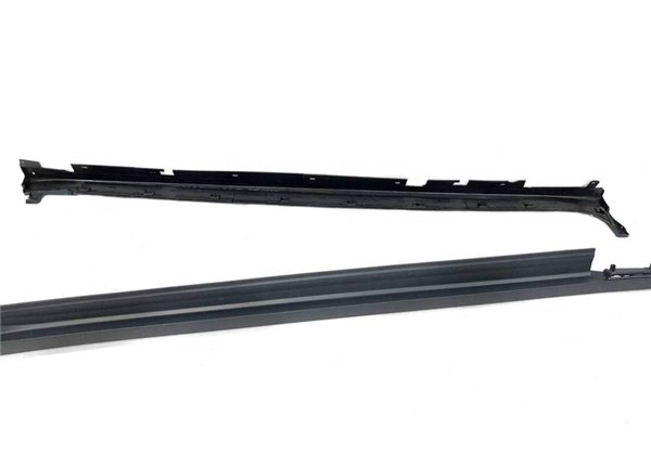 Spoiler Delantero Volkswagen Golf 6 R20 Negro Brillante