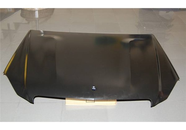 Capó Mercedes W204 / C204 2-4P 2011-2013 Look C63 Metal