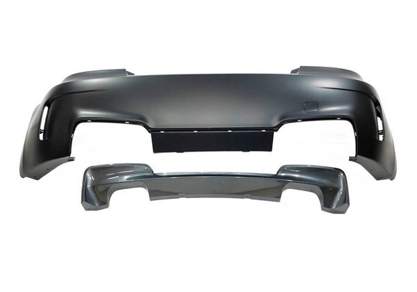 Paragolpes Trasero BMW E82 / E88  Look M1 07-11 Doble Salida