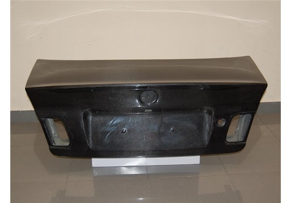 Portón Carbono BMW E46 98-05 4P CSL