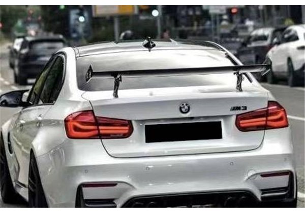 Alerón BMW F80 / F82 / F83 / M4 Look GTS, Carbono