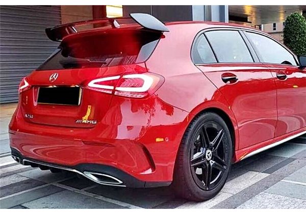 Alerón Mercedes W177 Look AMG Negro brillante