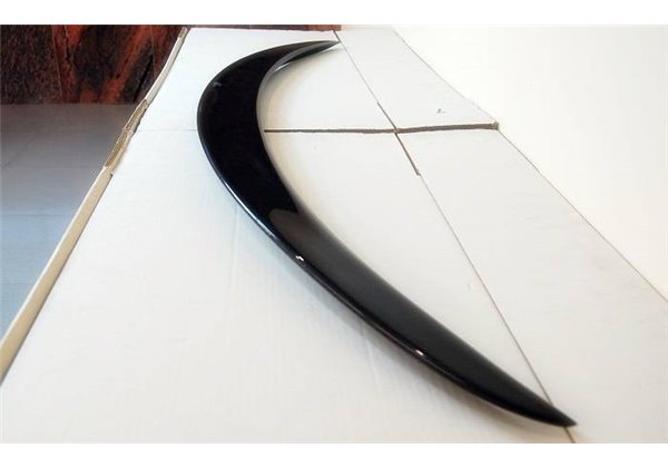 Alerón Mercedes W205 2014-2018 Coupe Look AMG Carbono