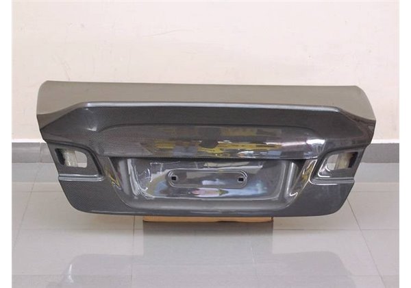 Portón Carbono BMW E92 / E92 Look M3 CSL Eric