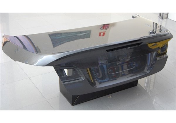 Portón Carbono BMW E93 CSL