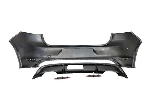 Paragolpes Trasero Volkswagen Golf 7 3/5P  Look R ABS