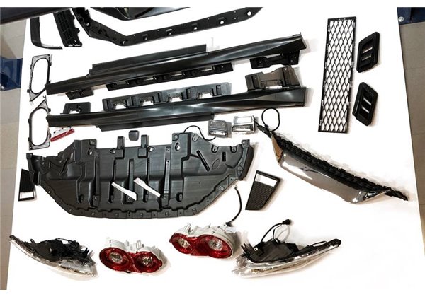 Kit De Carrocería Nissan Skyline R35 2008-2015 Look 2017