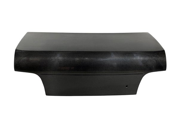 Portón Carbono Subaru Impreza '98 4P.