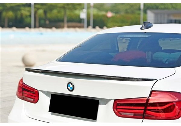 Alerón BMW F30 / F80 Look Performance Carbono
