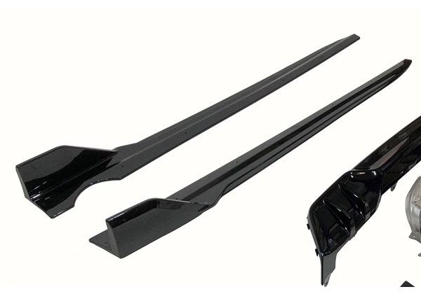 Kit De Carrocería BMW G05 X5 LCI 2023+ Look M Performance Brillante Negro