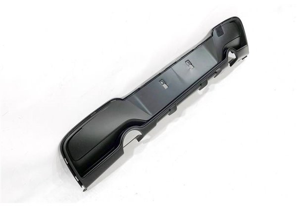 Kit De Carrocería BMW F20 12-14 Look Performance 2 Salidas